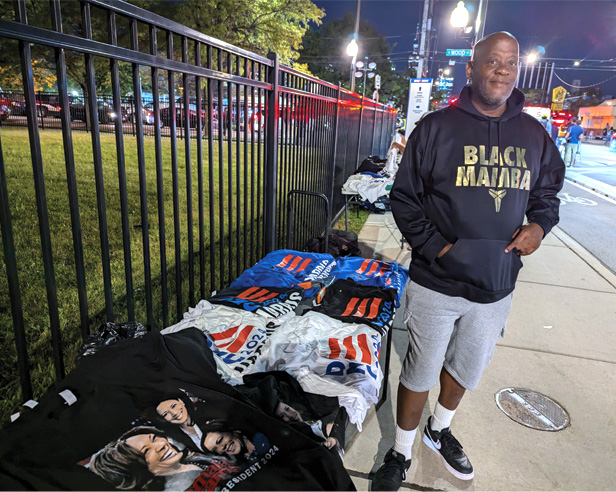 DNC merch vendor selling tees